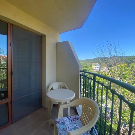 Apartment Amadeus 1 - 13b Large Two Bedroom