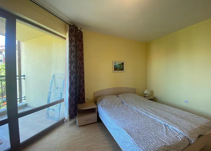 Apartment Amadeus 1 - 13b Large Two Bedroom